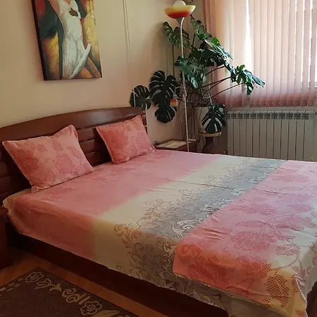 Bratanov Lazur 107